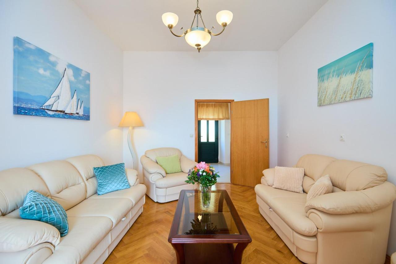 Apartman Ani Mlini Buitenkant foto
