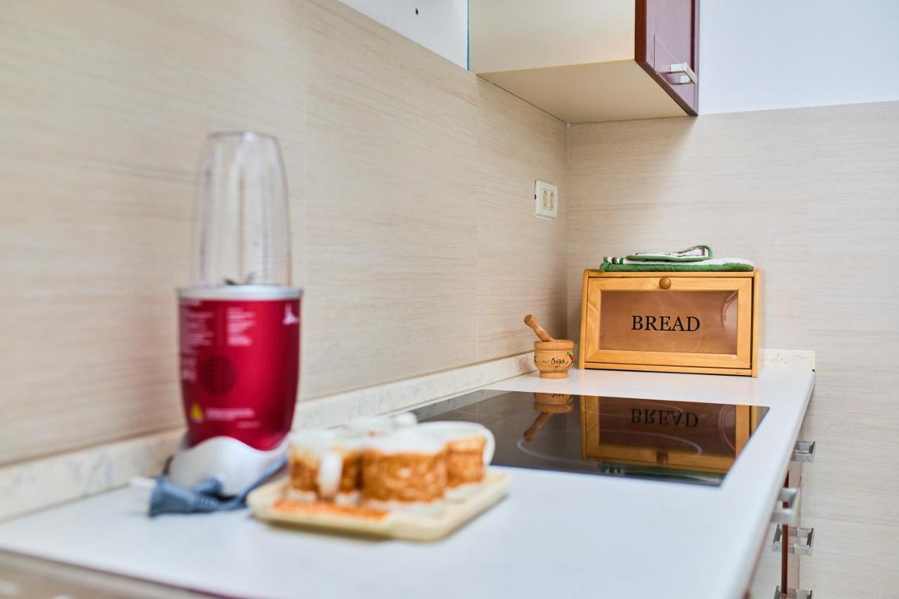 Apartman Ani Mlini Buitenkant foto