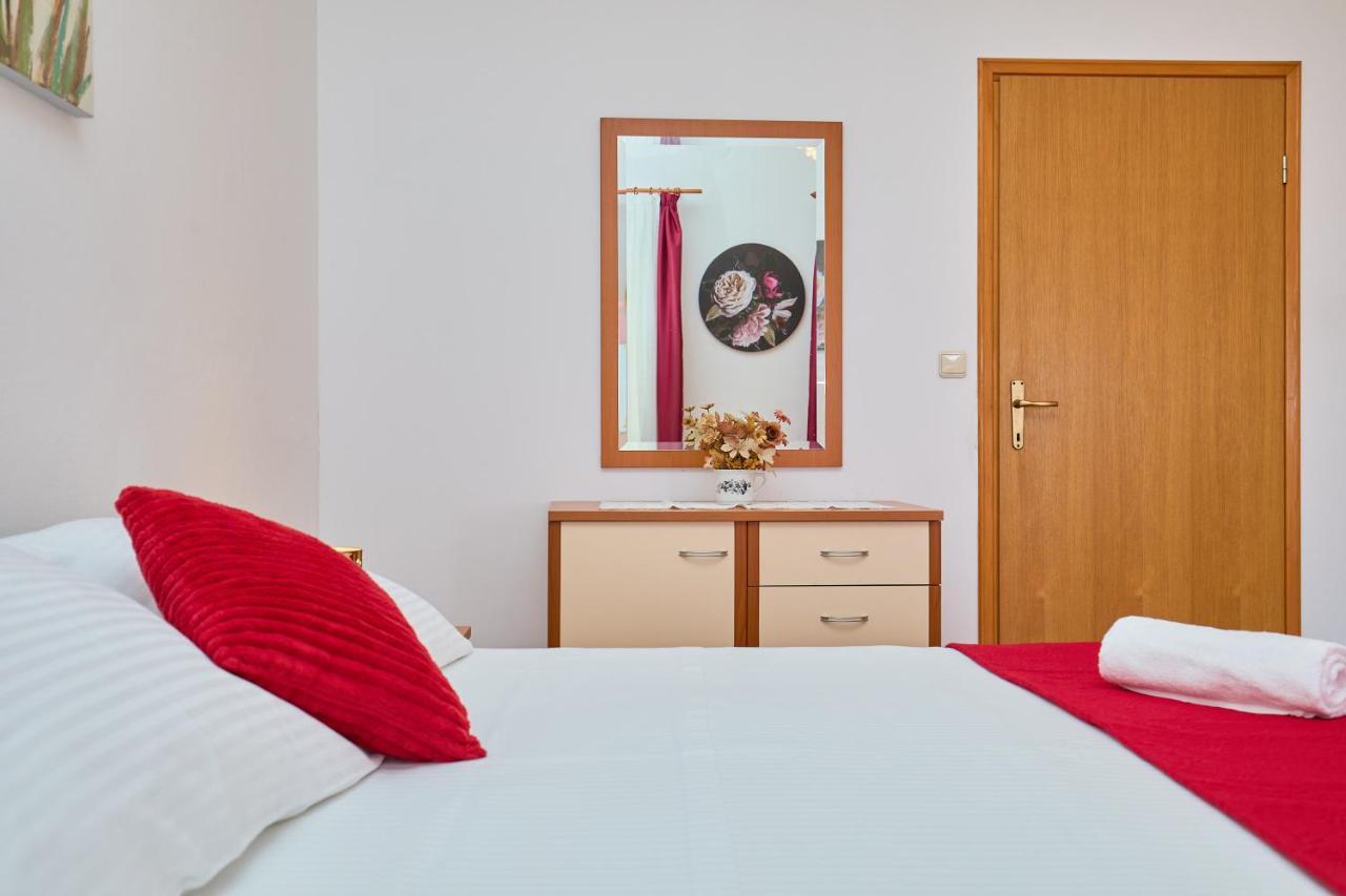 Apartman Ani Mlini Buitenkant foto